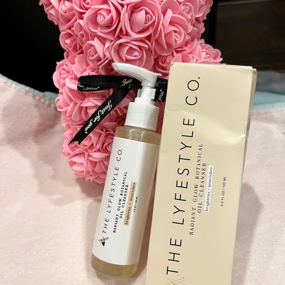 The Lyfestyle Co Oil Cleansing Balm - Picture 3 of 3